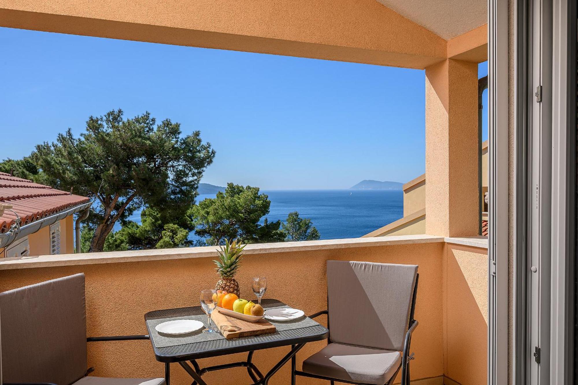 Apartment Mare Komiža Екстериор снимка
