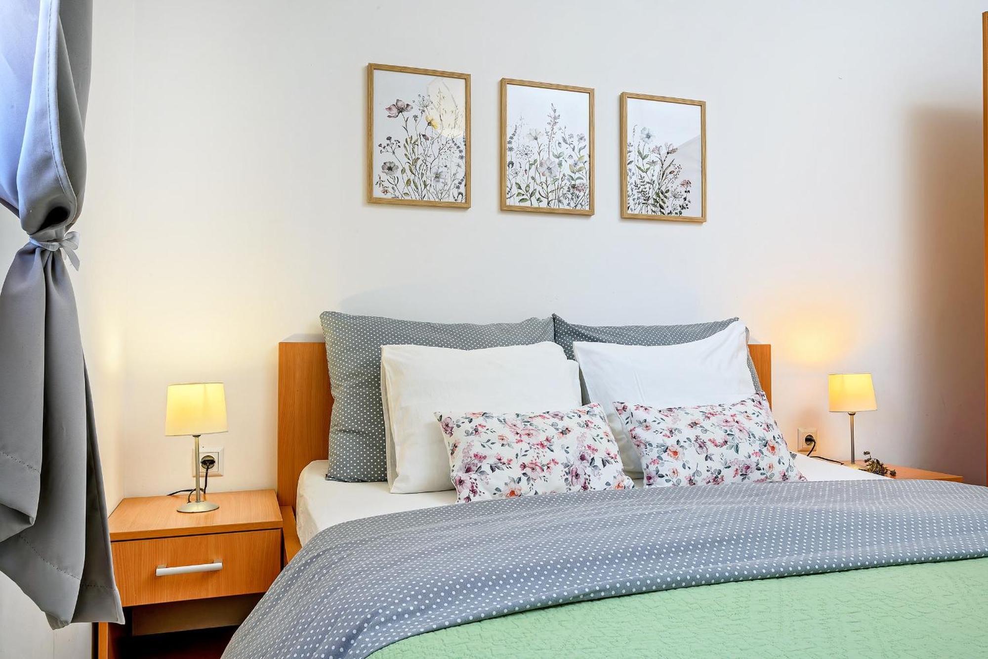 Apartment Mare Komiža Екстериор снимка