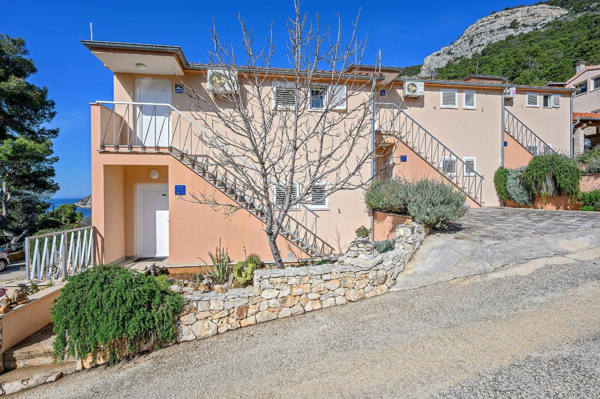 Apartment Mare Komiža Екстериор снимка